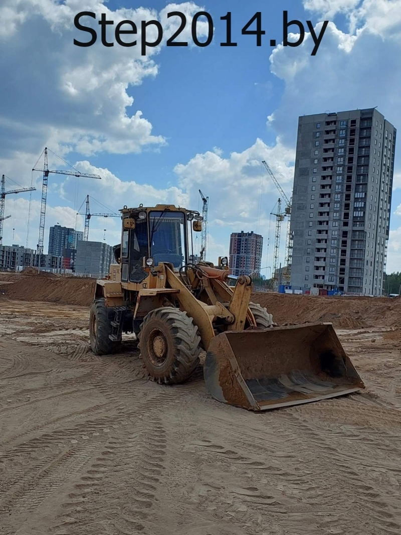 Аренда экскаватора-погрузчика в Заславле